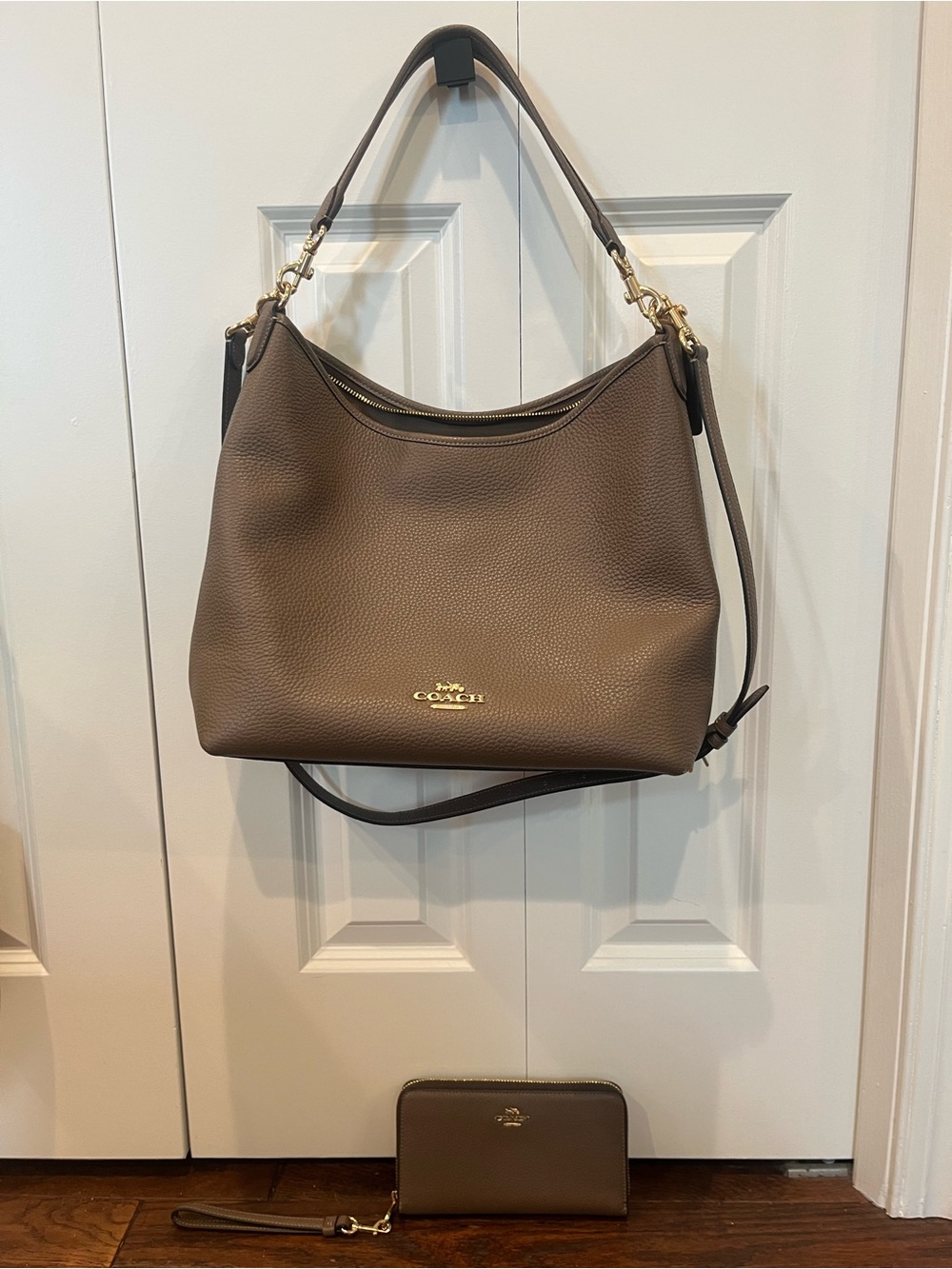 Coach laurel large pebbled leather